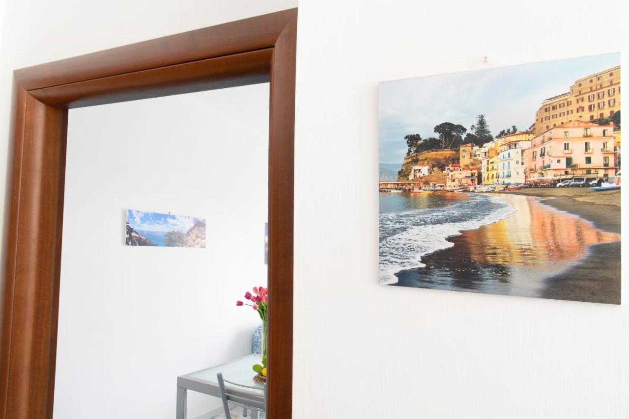 Luigi'S Room - De Vivo Realty Meta Di Sorrento Екстериор снимка